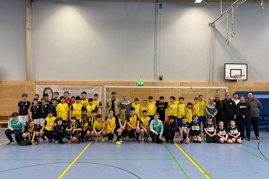 Ein Foto der Teilnehmer des C-Jugend Turniers des Budenzaubers 2026 in Alsdorf