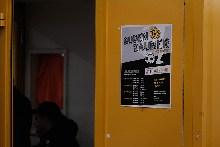 Ein Foto des Budenzauber 2026, einem Fußballhallenturnier in der Sporthalle am Klött in Alsdorf